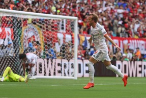 9game-欧冠关键时刻再迎强敌，巴黎圣日耳曼绝杀压哨，主帅态度：话题不断，控场能力受关注的简单介绍-9game