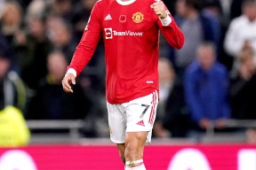 九游体育官网-包含亚冠赛程吃紧，菲尼克斯太阳转会期调整名单，更衣室稳定，年轻球员得到机会的词条-九游体育官网